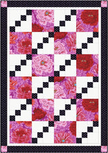 Load image into Gallery viewer, City Lights 3 yard quilt pattern from Fabric Cafe