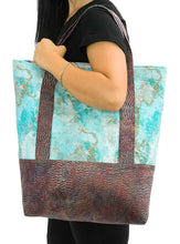 Load image into Gallery viewer, Earth Views organic cotton by astronaut Karen Nyberg redwood