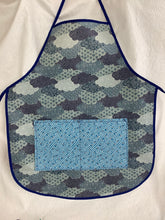 Load image into Gallery viewer, Kids apron on canvas with your choice of fabric