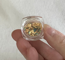 Load image into Gallery viewer, Resinate Metallic Foil .06gm Gold Marble