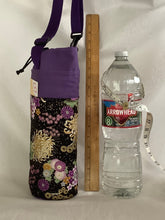 Load image into Gallery viewer, Insulated bottle totes 1.5 liter or 50.7 oz (Large)