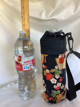 Load image into Gallery viewer, Insulated bottle totes 1.5 liter or 50.7 oz (Large)