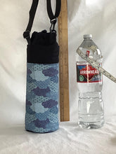 Load image into Gallery viewer, Insulated bottle totes 1.5 liter or 50.7 oz (Large)