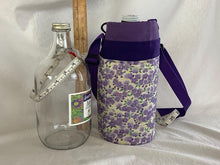 Load image into Gallery viewer, Insulated bottle totes half gallon (Growler)