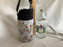 Load image into Gallery viewer, Insulated bottle totes half gallon (Growler)