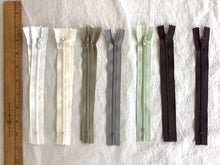 Load image into Gallery viewer, 7 inch #3 zipper YKK