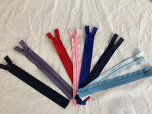 Load image into Gallery viewer, 7 inch #3 zipper YKK