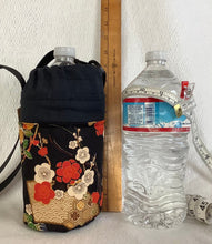 Load image into Gallery viewer, squat fans floral