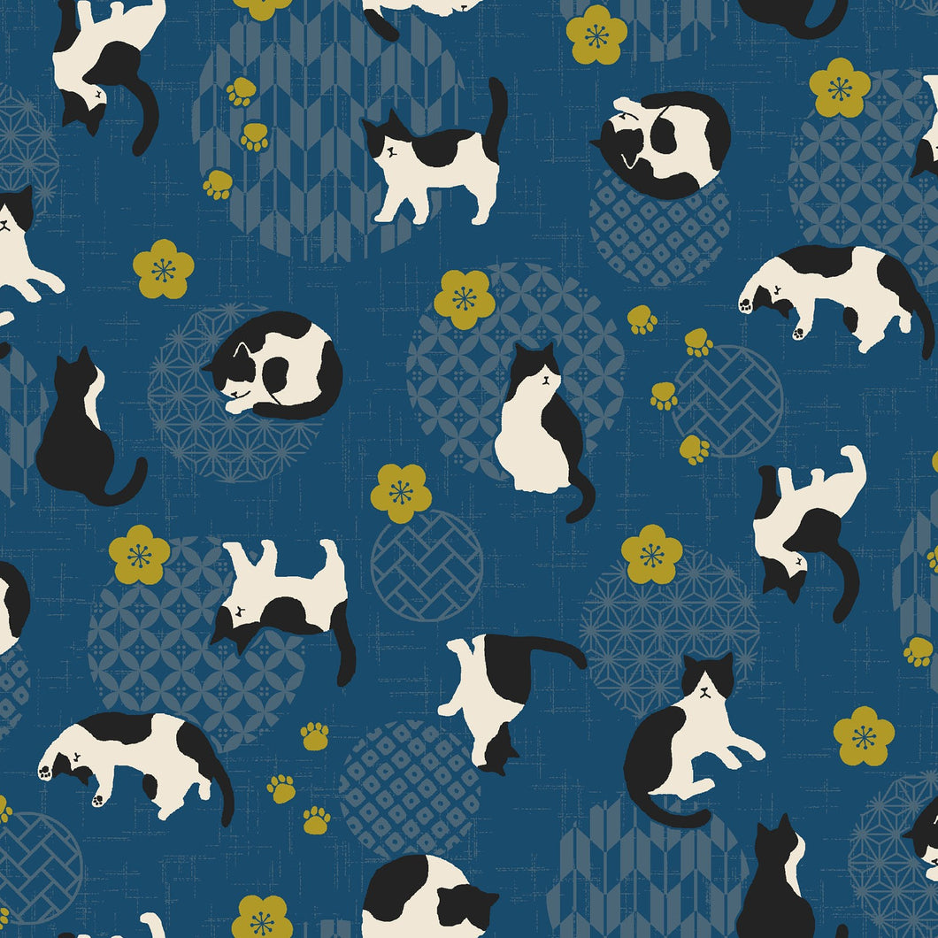 Cosmo fabrics with tossed cats Hachiware romance