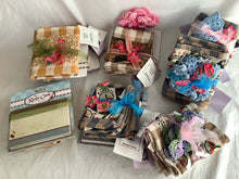 Load image into Gallery viewer, Gingham Towels with crocheted dishcloths or recipe cards
