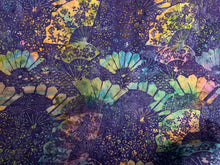 Load image into Gallery viewer, Batik: Hoffman purple with fans
