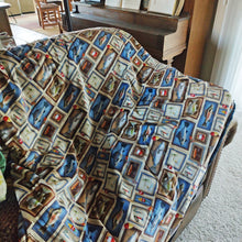 Load image into Gallery viewer, On the Hook cuddle quilt
