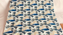 Load and play video in Gallery viewer, Japanese Wave Hokusai inspired wave
