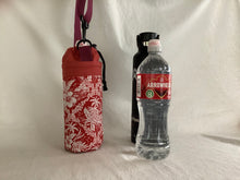 Load image into Gallery viewer, Insulated bottle totes 16-25 oz; half liter to 750 ml (Small)
