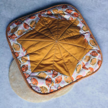 Load image into Gallery viewer, Cut Loose Press Tortilla Warmer pattern
