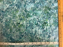 Load image into Gallery viewer, Artisan Batiks Watercolor Blossoms Spa from Robert Kaufman
