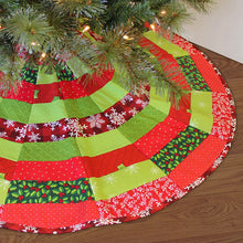 Load image into Gallery viewer, Just add fabric! Tree Skirt Quilt As You Go Pre-Printed Batting
